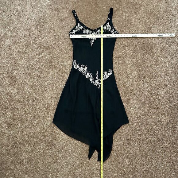 R & M Richards Dress 12 Black Embroidered Beaded Asymmetric Whimsygoth Gatsby - Picture 8 of 8